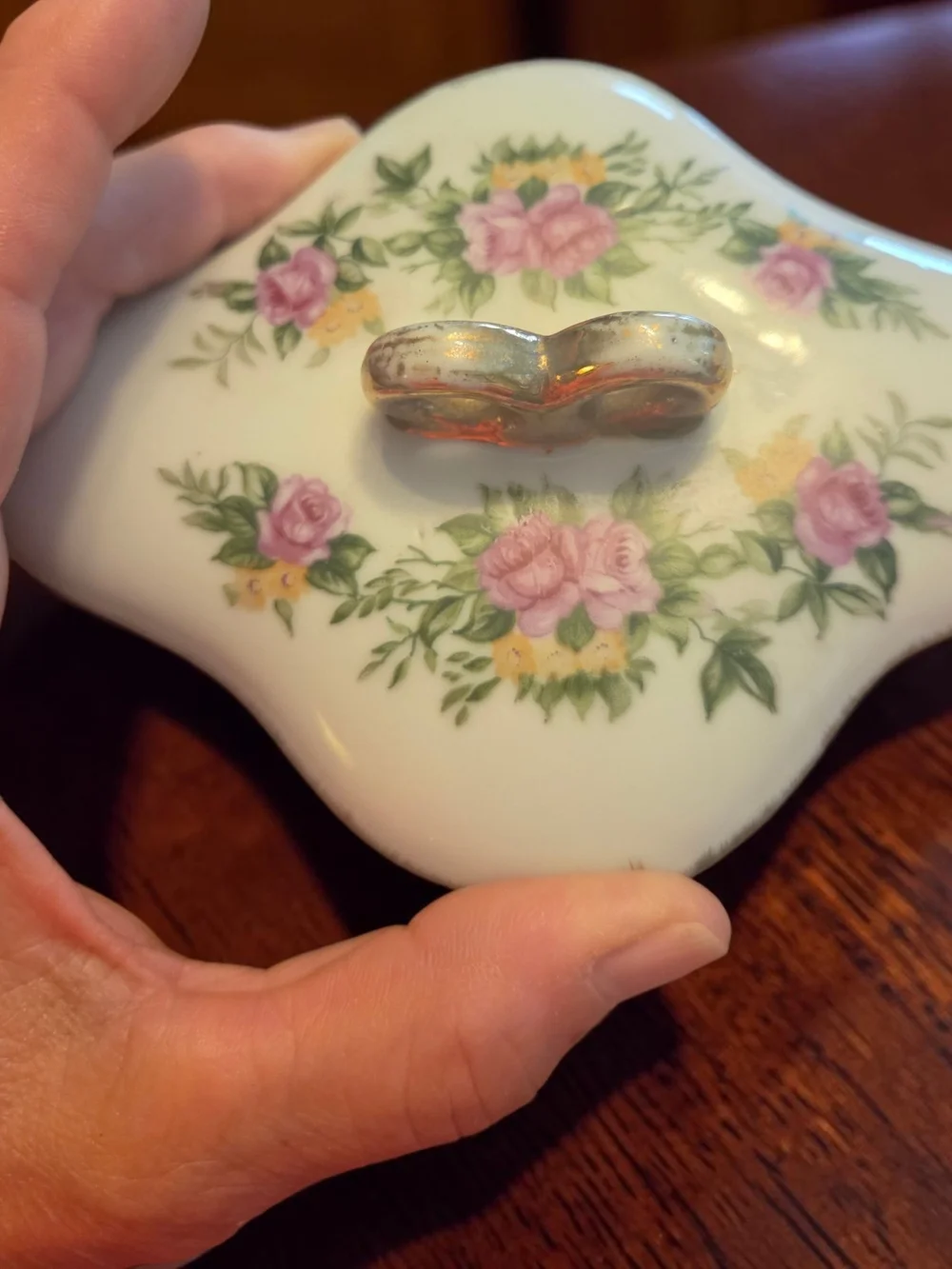 Vintage Arnat Porcelain Footed Trinket Box